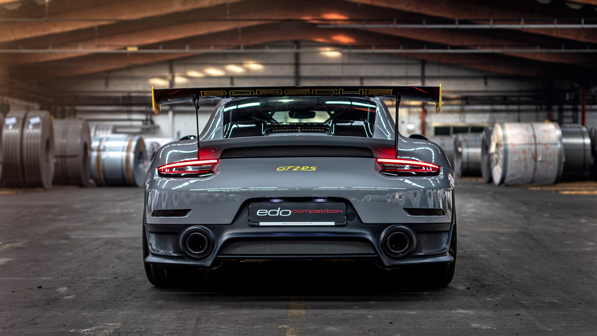 半场比分：54-51，北京微弱领先，比赛悬念不断！，半全场比分推荐